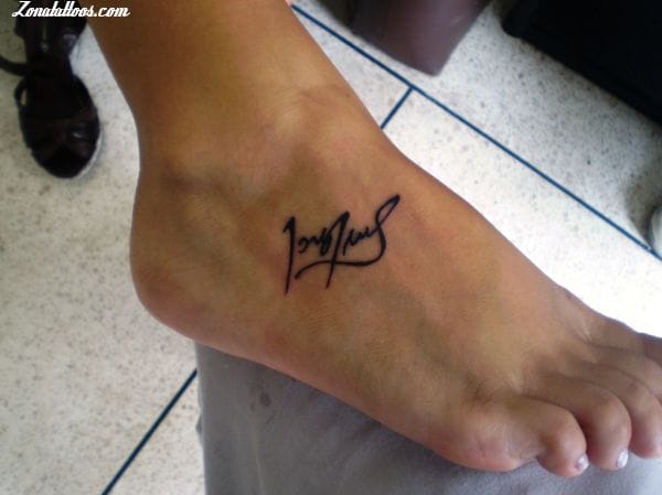 Tattoo photo Signatures, Instep, Foot