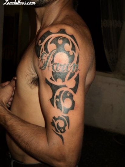 Foto de tatuaje Tribales, Nombres