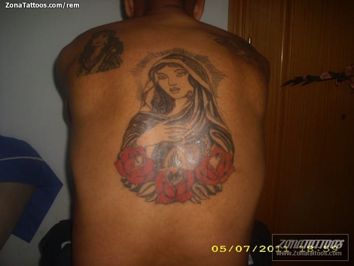 Foto de tatuaje Espalda, Religiosos, Vírgenes