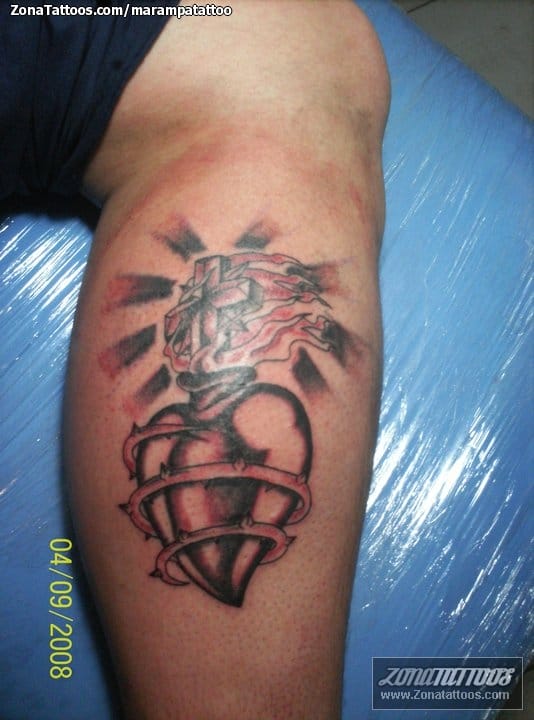 Foto de tatuaje Espinos, Cruces, Corazones