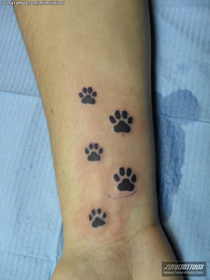 Tattoo photo Footprints