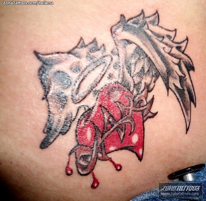 Tattoo photo Hearts, Wings