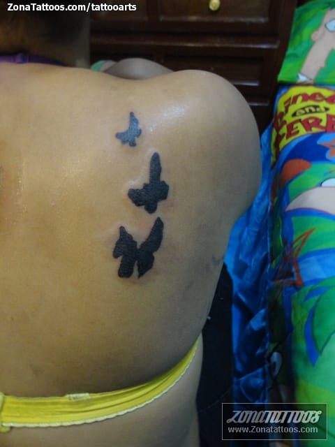 Foto de tatuaje Mariposas, Insectos, Omóplato