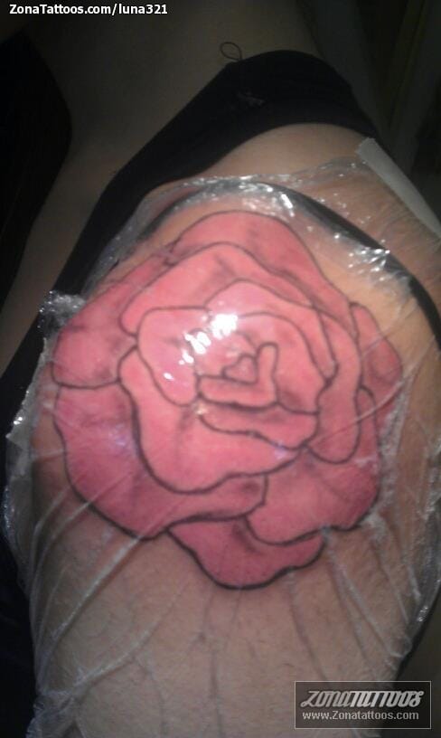 Foto de tatuaje Rosas, Flores, Hombro