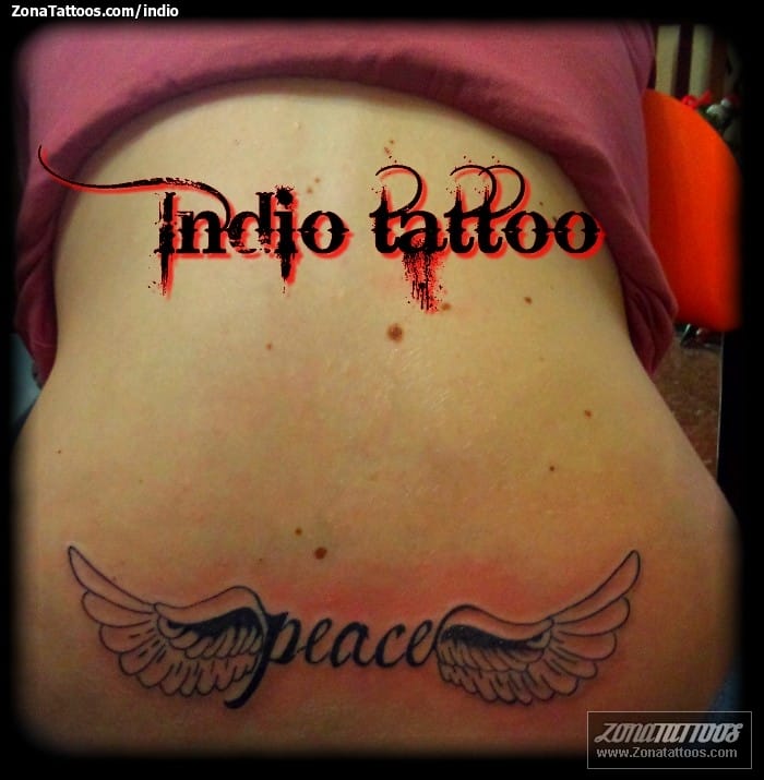 Foto de tatuaje Letras, Alas