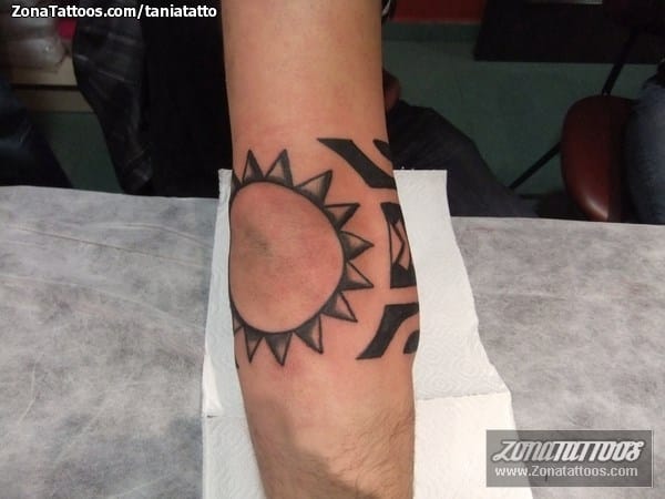 Tattoo photo Suns, Elbow, Astronomy