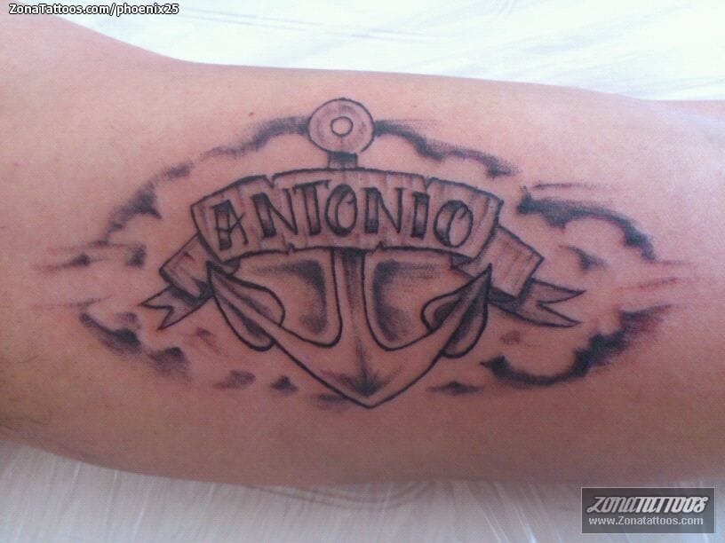 Foto de tatuaje Antonio, Nombres, Letras