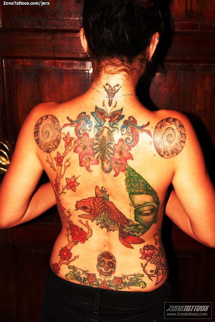 Foto de tatuaje Flores, Budas, Espalda