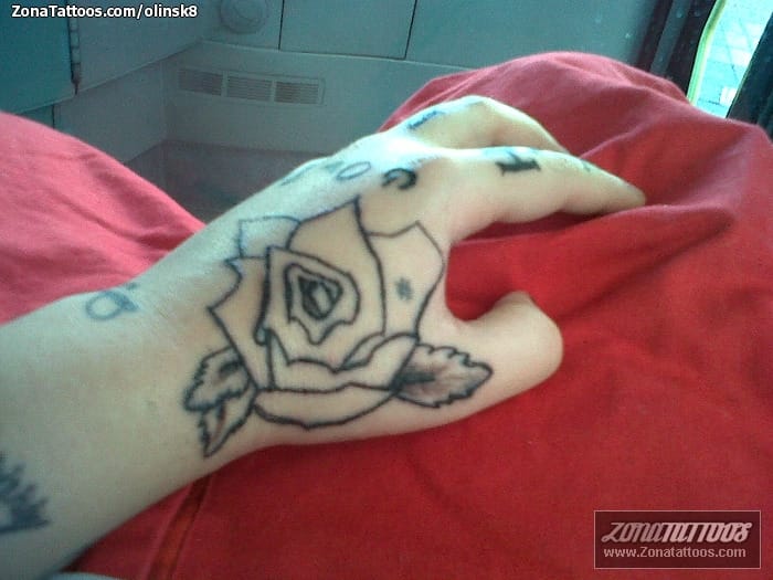 Foto de tatuaje Rosas, Mano, Flores