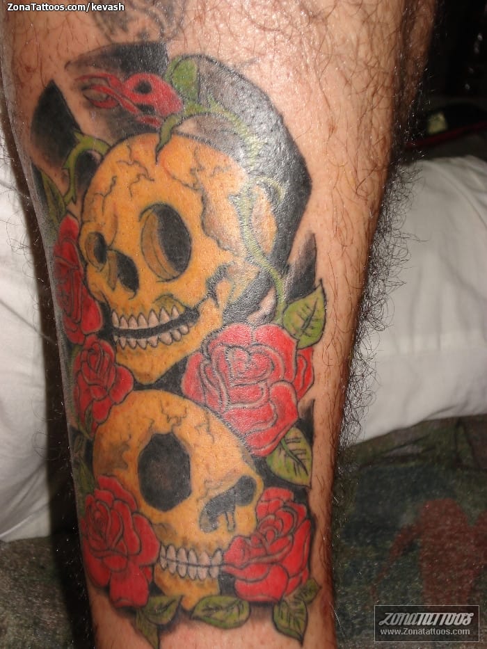 Tattoo photo Skulls, Roses, Flowers