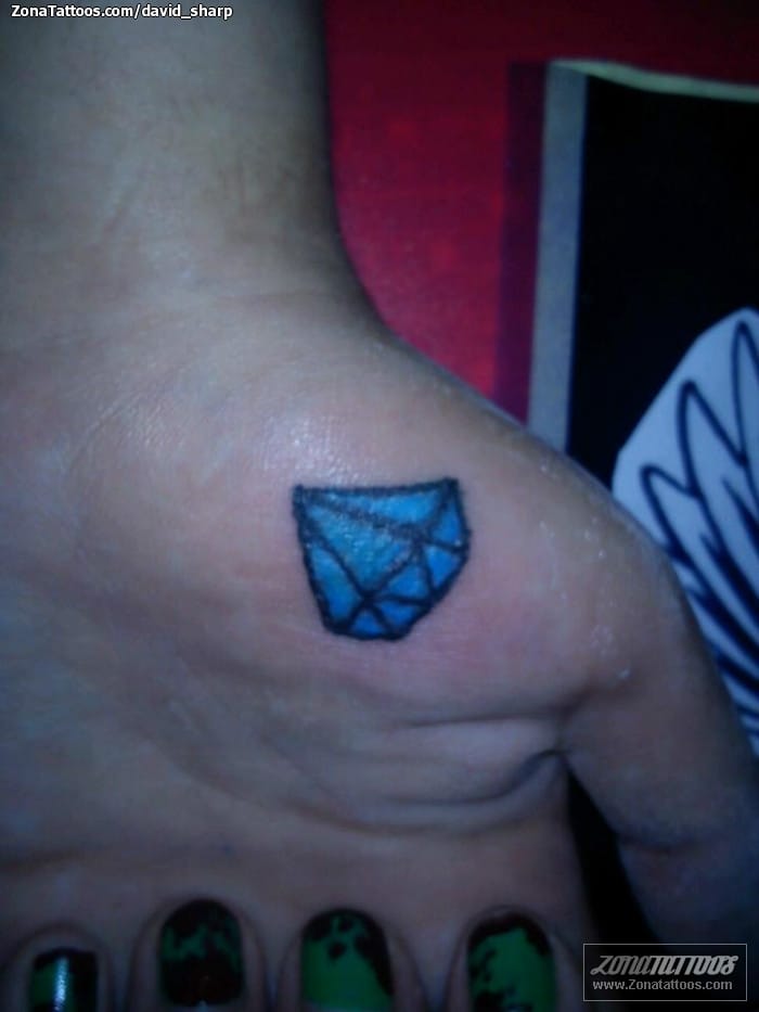 Foto de tatuaje Diamantes, Mano