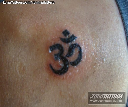 Tattoo photo Om