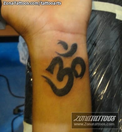 Tattoo photo Om