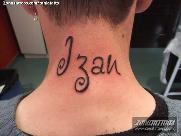 Tattoo photo Names, Izán, Nape