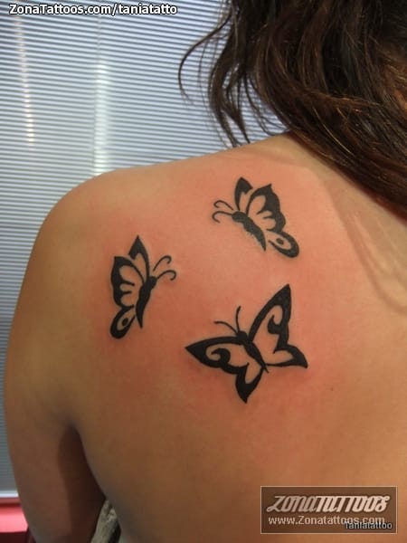 Tattoo photo Shoulder blade, Insects, Butterflies