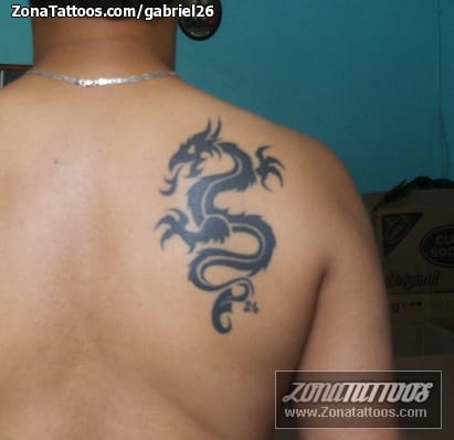 Foto de tatuaje Dragones