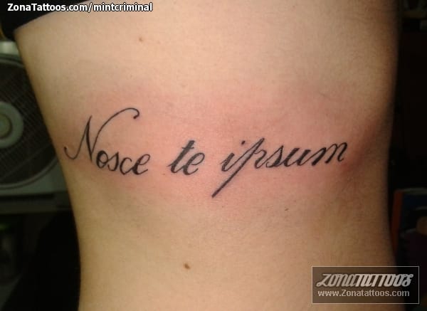 Foto de tatuaje Letras, Latín