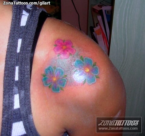 Tattoo photo Flowers, Shoulder