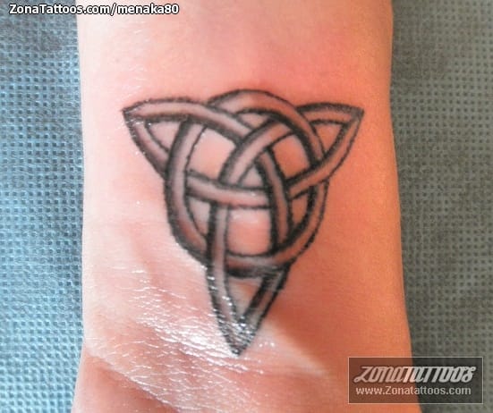 Tattoo photo Celtic, Triquetra