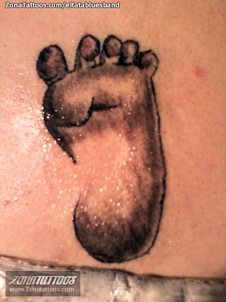 Tattoo photo Feet