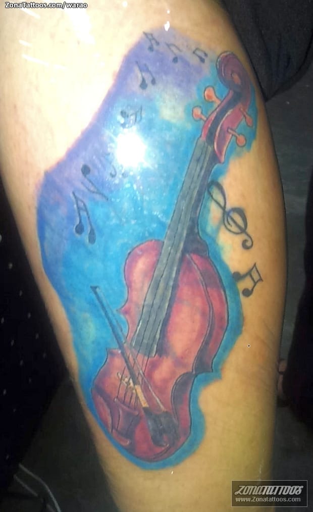 Foto de tatuaje Cover Up, Violines