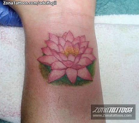 Tattoo photo Flowers, Lotus, Wrist