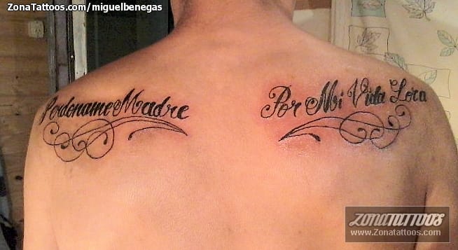 Foto de tatuaje Letras