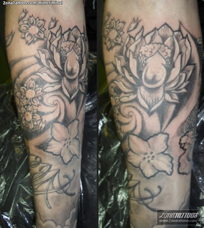 Tattoo photo Flowers, Lotus