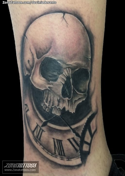 Foto de tatuaje Calaveras, Relojes, Góticos