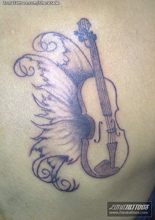 Tattoo photo Wings, Violins