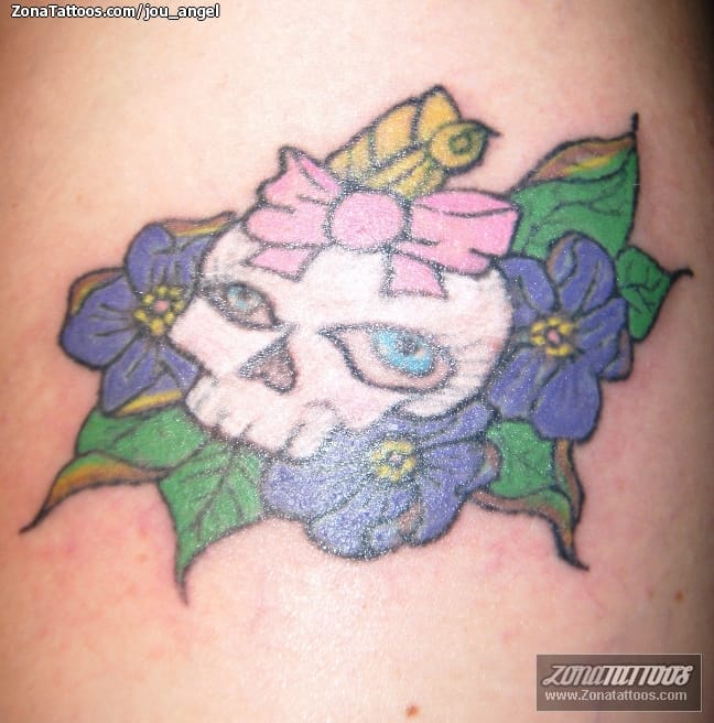 Foto de tatuaje Calaveras, Flores