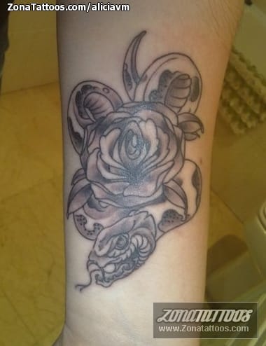 Tattoo photo Flowers, Snakes, Animals