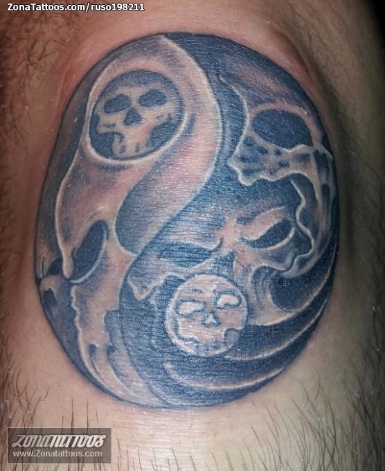 Tattoo photo Yin Yang, Grim Reapers, Skulls