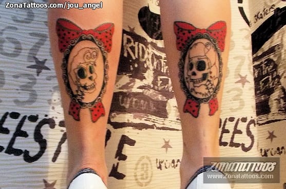 Tattoo photo Skulls, Ribbons