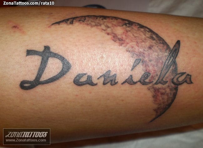 Tattoo photo Names, Daniela, Moons