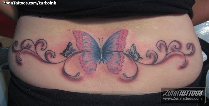 Foto de tatuaje Mariposas, Filigranas, Cintura