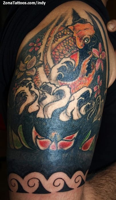 Foto de tatuaje Koi, Maoríes, Peces