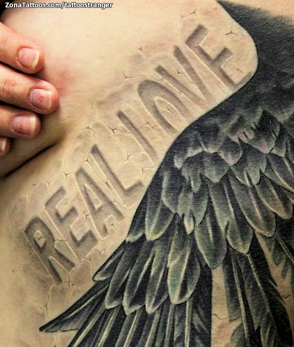 Foto de tatuaje Grietas, Letras, Alas