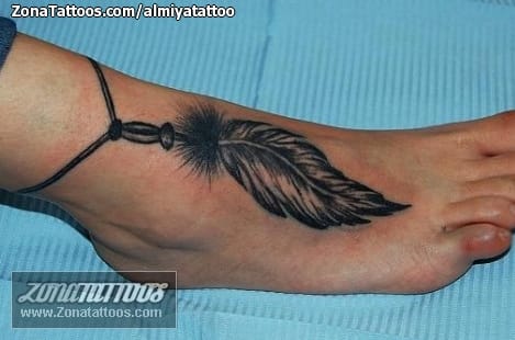 Tattoo photo Feathers, Foot