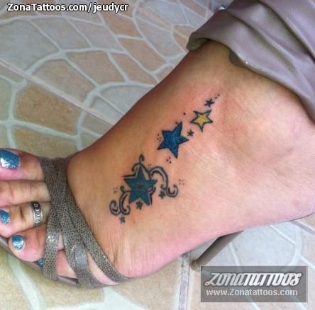 Foto de tatuaje Estrellas, Empeine, Pie