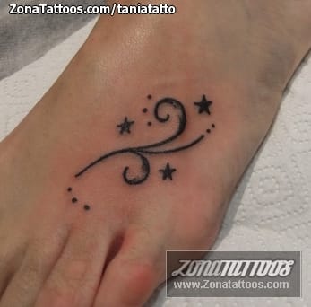 Foto de tatuaje Estrellas, Filigranas, Empeine