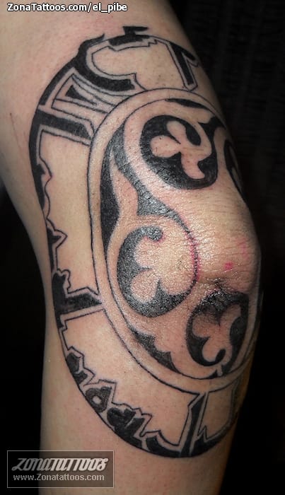 Tattoo photo Elbow, Maori
