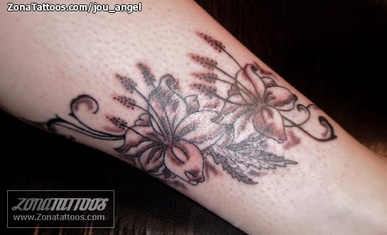 Tattoo photo Flowers, Lilies