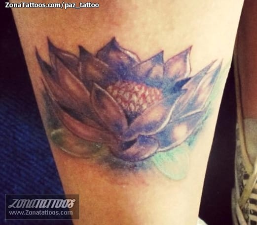 Tattoo photo Flowers, Lotus