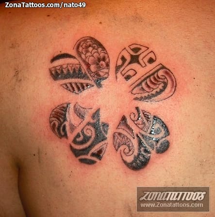 Tattoo photo Shoulder blade, Maori, Clovers