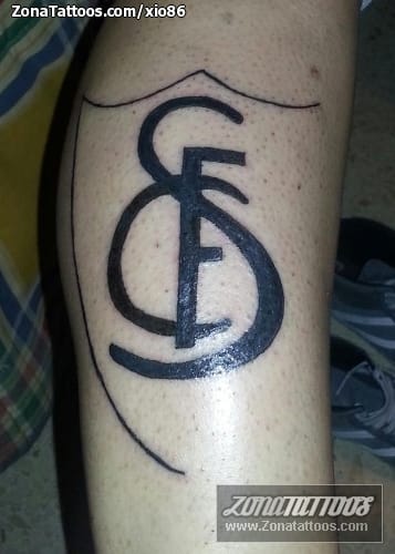 Foto de tatuaje Escudos, Sevilla, Deportes