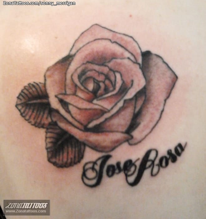 Foto de tatuaje Flores, Rosas, Nombres