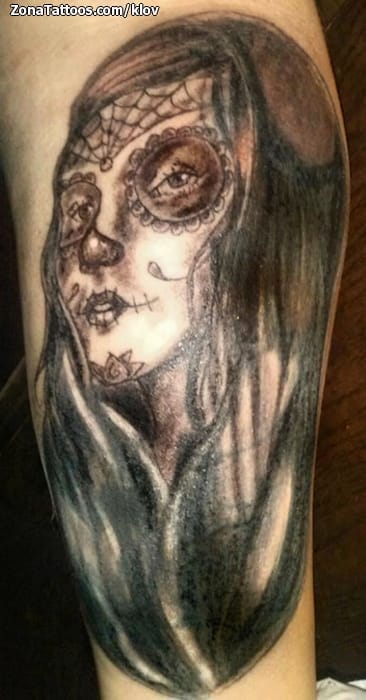 Tattoo photo Catrina