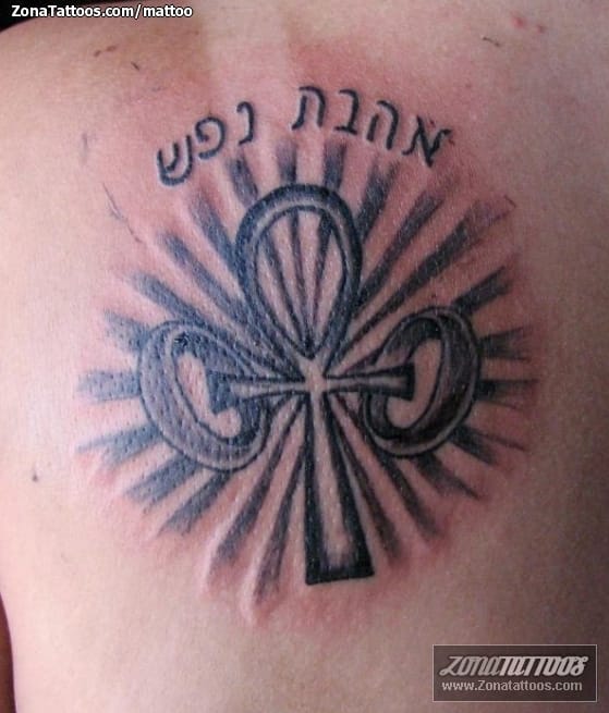 Foto de tatuaje Ankh, Cruces, Anillos