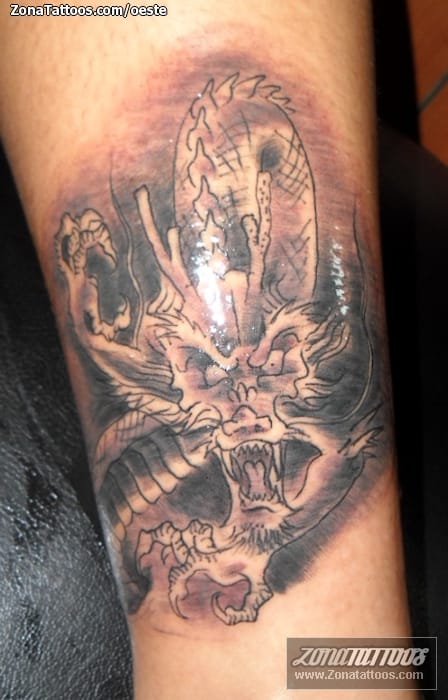 Foto de tatuaje Dragones, Orientales